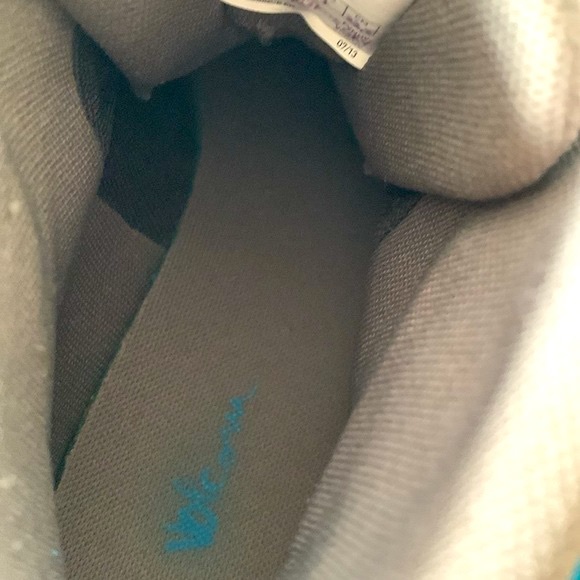 🔹Volcom Woman’s High Top Sneakers.. - Picture 8 of 8